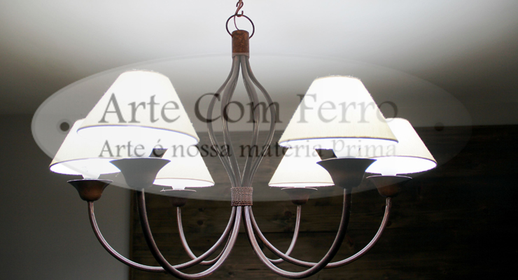 Lustre pinha